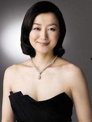 娱乐圈的辣妈,娱乐圈辣妈们的时尚育儿经